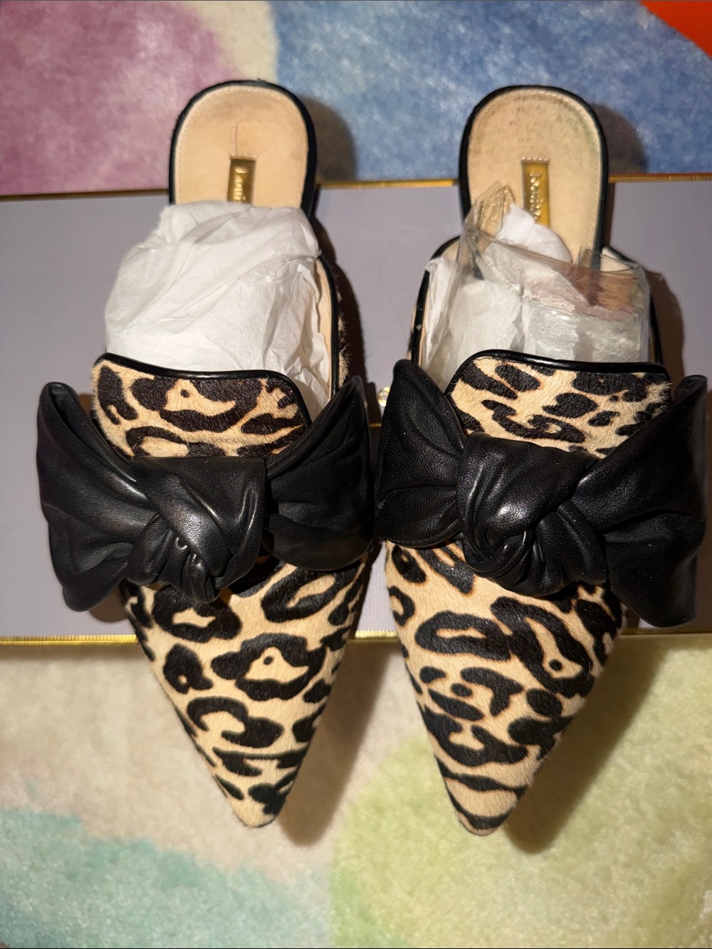 Louise et Cie “Cela” Bow Black & Leopard Calf Hair Pointed Toe Knot Mules - Picture 3 of 11